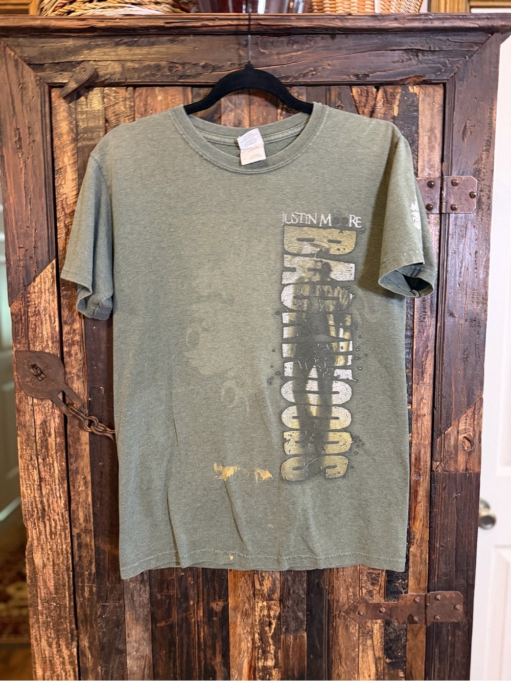 Justin Moore Backwoods T Shirt Small Country Music Distressed Y2K Gildan thrash